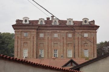 Immagini e angoli di Barone Canavese - Castello